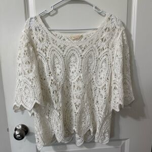Solitaire white crochet open knit short sleeve blouse Large‎